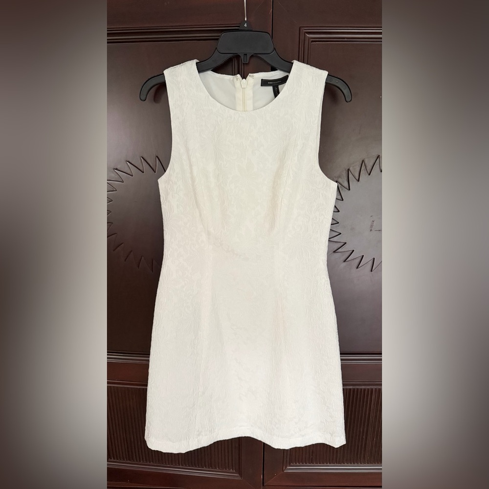 BCBGMaxAzria Elegant Textured Floral Summer Bridal Cocktail Mini Dress Size 6